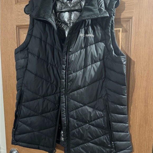 Columbia Omni-Heat Quilted Vest in Black - Picture 1 of 4